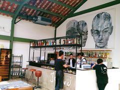 -喜洲吧·江畔老船厂·庭院餐厅(喜临院店)