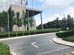 -上海虹桥西郊假日酒店