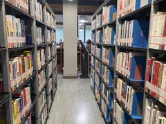 -朝阳区图书馆(小庄店)