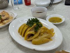 -强记湛江鸡饭店·二十七年老字号(拱北店)