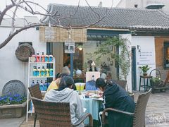 露天位-甲乙丁書店·书茶咖·四合院