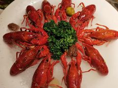 -沪小胖小龙虾(淮海中路旗舰店)