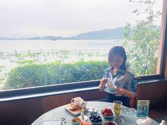-湖畔居茶楼(湖滨店)