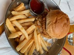 辣味炸鸡汉堡-COMMUNE幻师(五角场店)