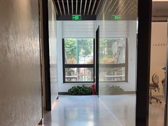 -齐玉齿科JADENTAL
