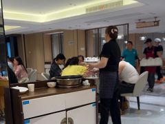 -阿胖龙虾小海鲜(宁国南路总店)