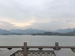 -湖畔居茶楼(湖滨店)