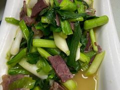 大蒜炒牛肉-得意楼蒸菜馆