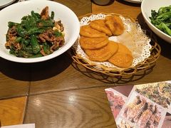 -黄泥岗·地道湖北菜(奥特莱斯店)