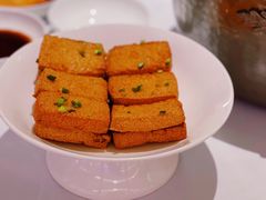 招牌炸豆腐-红雀围·海鲜火锅(陆家嘴中心店)