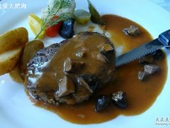 -成桂西餐厅·42年的味道(五大道疙瘩楼店)