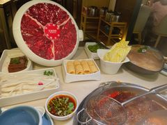 -左庭右院鲜牛肉火锅(浦江欢乐颂店)