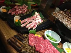 -黑牛の店·和牛烧肉(大悦城店)