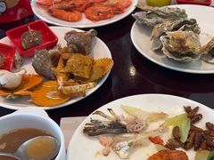 -荣誉国际酒店-云顶旋转餐厅