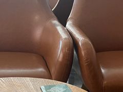 -星巴克(港汇1号办公楼店)