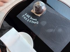 -深圳国际会展中心希尔顿酒店(前海华发冰雪世界店)
