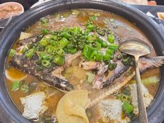 -探鱼·鲜青椒爽麻烤鱼(银泰城店)