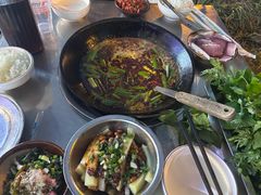 -黔老锅地摊火锅(盐务街店)