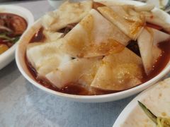 -汗腾格里·风味餐厅(新疆驻京办店)