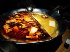 -湊湊火锅·茶憩(杭州湖滨银泰in77店)