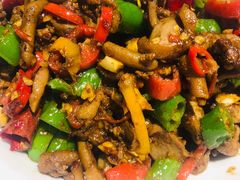 酸辣椒炒鸡杂-建辉湖南土菜馆(南大街店)