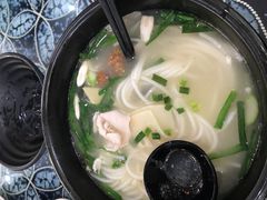 -桥香园过桥米线(国贸店)