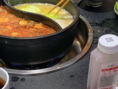 -沸炉重庆老火锅(军事博物馆店)