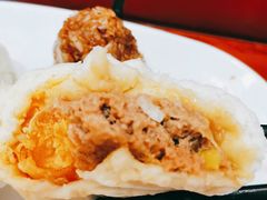 咸蛋黄超人包-老陶包子铺(南大西南村店)