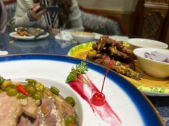 -乡村馕坑肉·烧烤·新疆菜·本地人更爱吃(阿勒泰首店)