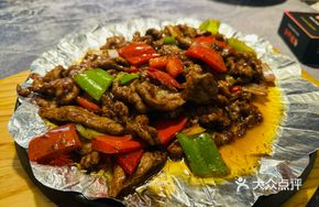 Stoned Black Pepper Beef Stir-fry