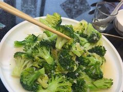 -穆鑫楼食府