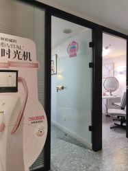 -咪咪专业脱毛连锁机构