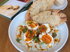 -ROAST coffee & eatery