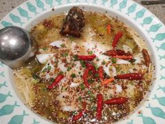-姚姚酸菜鱼·金戈戈香港豉油鸡(喜荟城联名店)