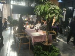-MOVAN  HAIR莫凡匠人发型屋
