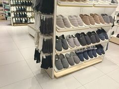 -hotwind热风(国际商场店)