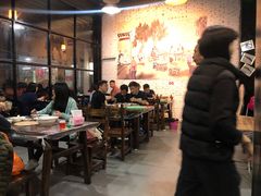 大堂-官塘锋记鱼生·生腌·砂锅粥(牌坊街店)