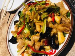 蒜味无骨凤爪-金太阳海鲜烧烤·本地人餐厅(东纬路旗舰店)