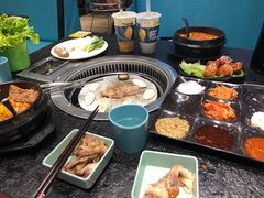 -烤路里·韩国品质自助烤肉(石路天虹4号店)