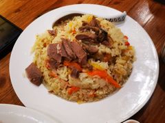 羊肉手抓饭-疆里疆外·和田烤肉·清真