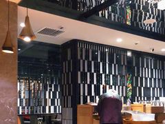 大堂-四季民福烤鸭店(西单华威约饭街店)