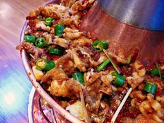 二哥芋儿蛙-炉小二铜锅牛蛙•川湘菜(三里屯店)