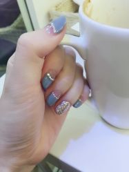 -吉吉靓甲美睫