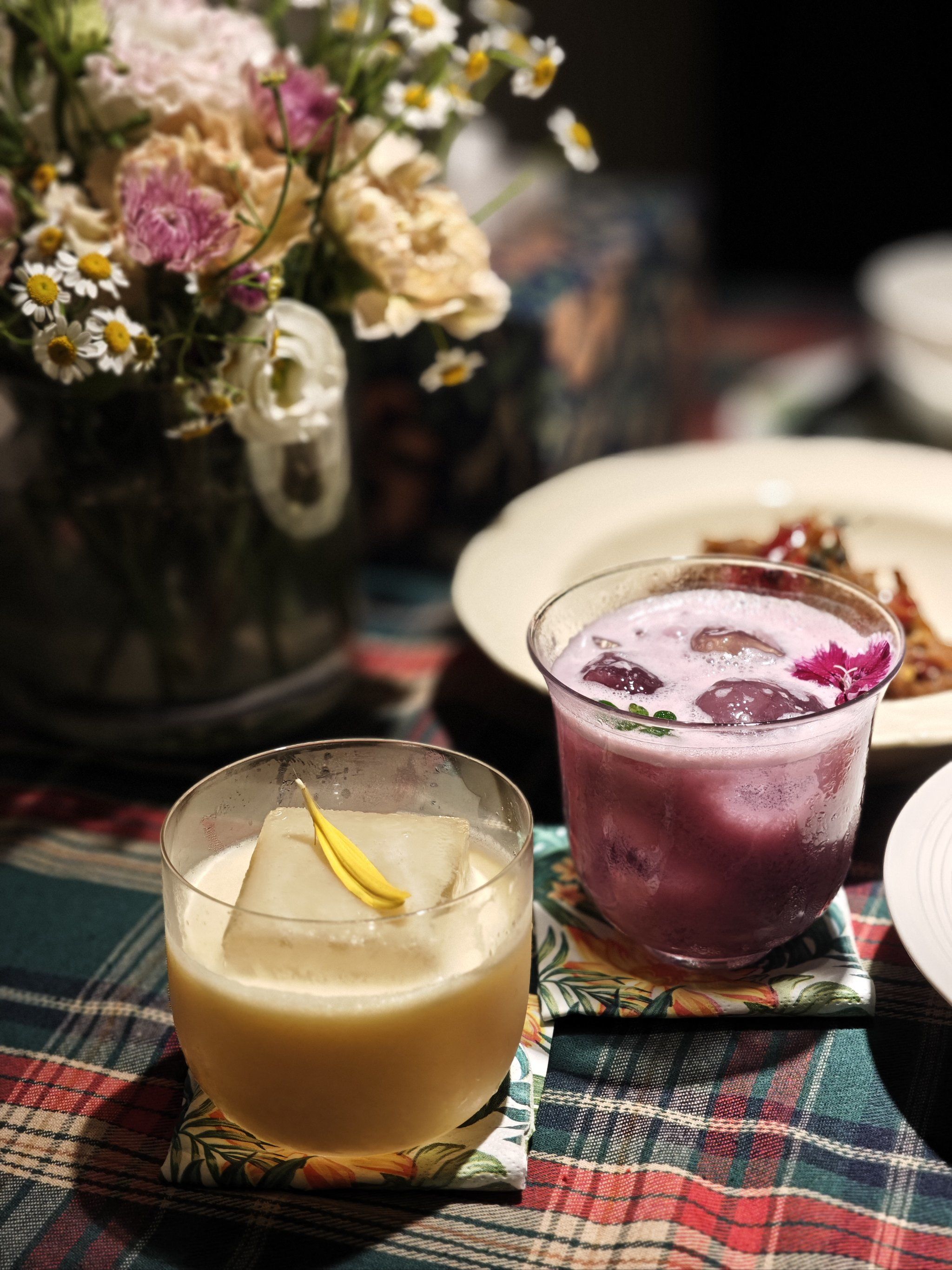 南山的这家餐酒吧花园主题挺漂亮呢