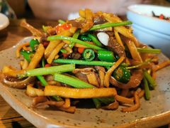 -胡桃里音乐酒馆(东区店)
