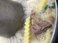 -阿妈土锅鸡