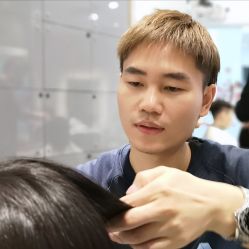 -Kraemer Paris  苏豪路易士·嘉玛发廊