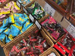 -来伊份(前进西路万象汇店)