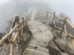 -罗田薄刀峰风景区