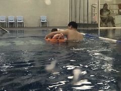 -蓝旗亲子游泳(范湖万达广场店)